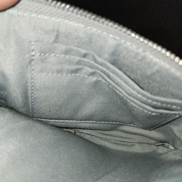 Coach wristlet - Picture 3 of 3